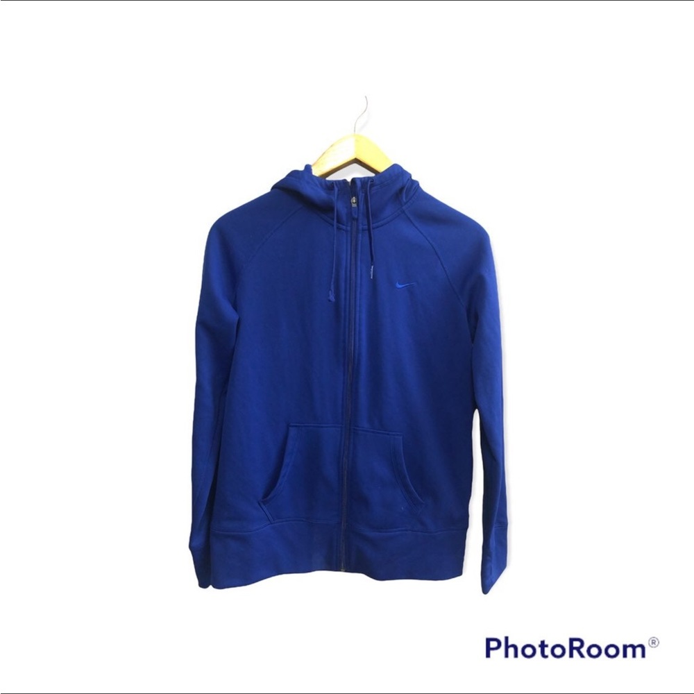 Nike therma-fit